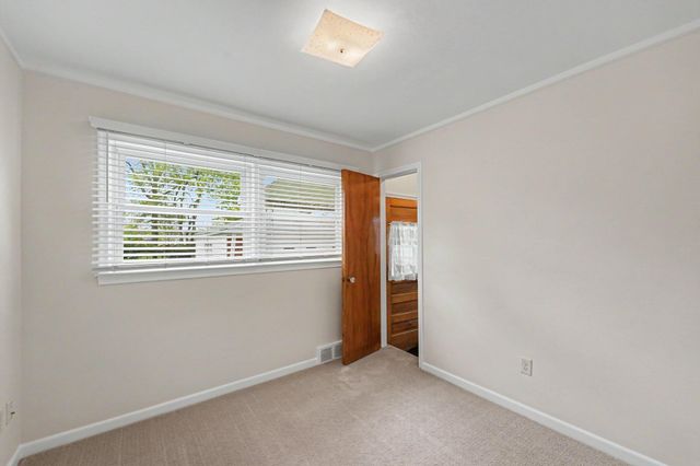 28429 Cleveland, Livonia City, MI 48150