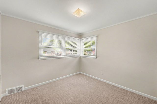 28429 Cleveland, Livonia City, MI 48150