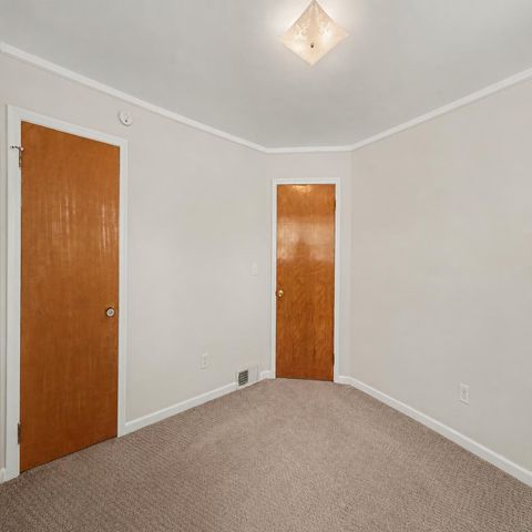 28429 Cleveland, Livonia City, MI 48150