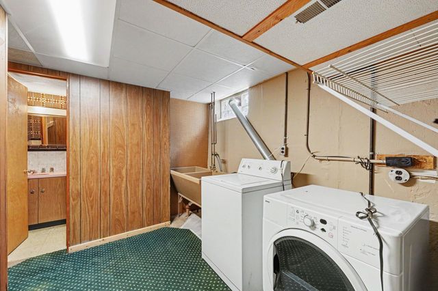 28429 Cleveland, Livonia City, MI 48150