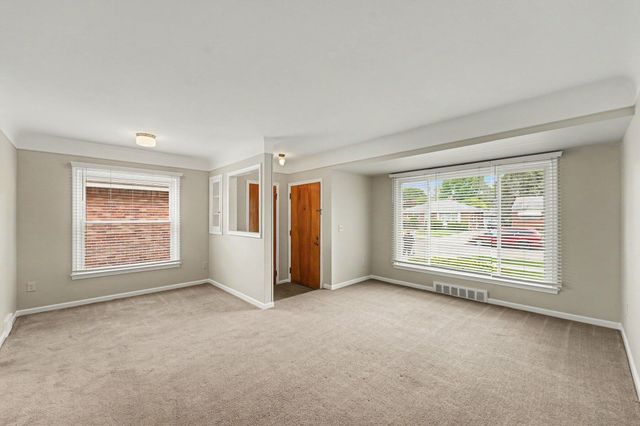 28429 Cleveland, Livonia City, MI 48150