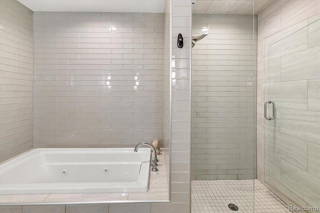 1009 S Washington Avenue 3, Royal Oak, MI 48067