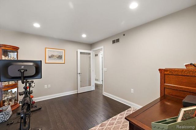 1009 S Washington Avenue 3, Royal Oak, MI 48067