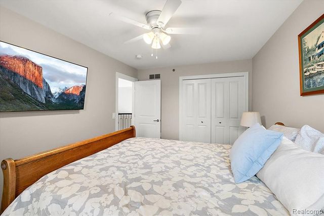 1009 S Washington Avenue 3, Royal Oak, MI 48067