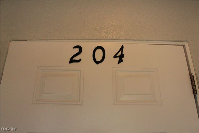 912 SW 39th TER 204, Cape Coral, FL 33914