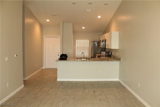 912 SW 39th TER 204, Cape Coral, FL 33914