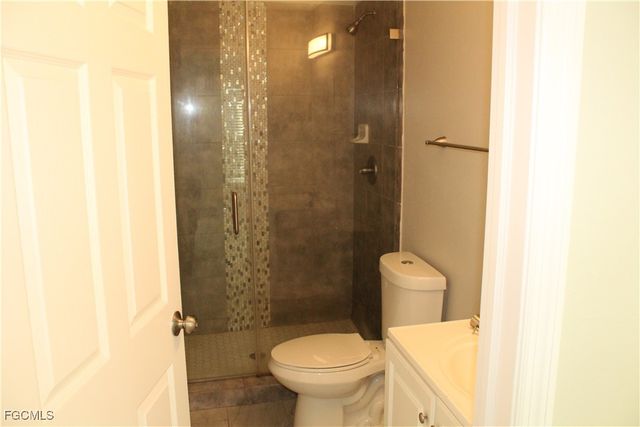 912 SW 39th TER 204, Cape Coral, FL 33914