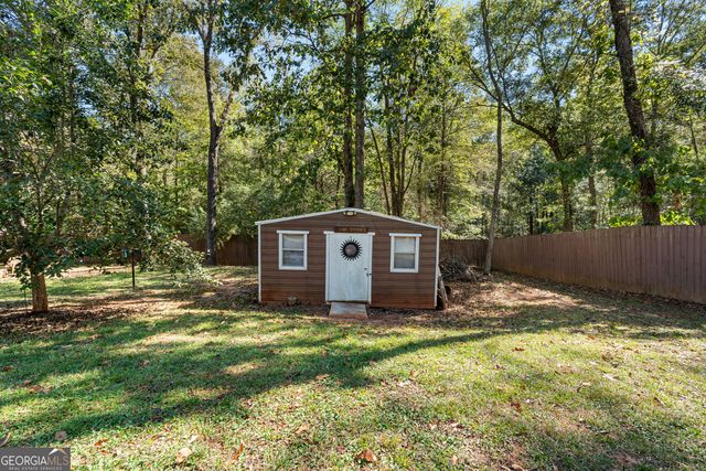 249 Reed Road, West Point, GA 31833