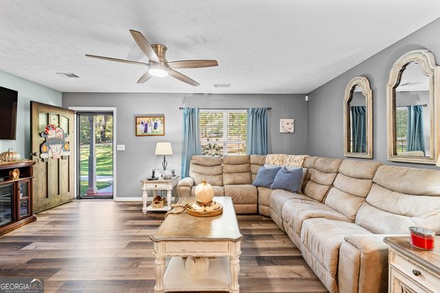 249 Reed Road, West Point, GA 31833