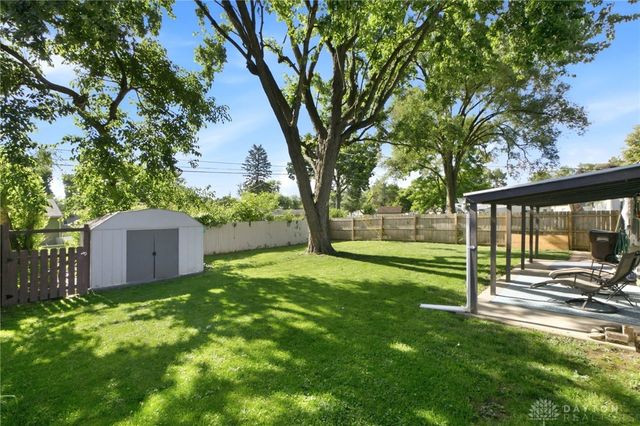 166 Dellwood Drive, Fairborn, OH 45324