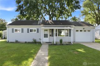 166 Dellwood Drive, Fairborn, OH 45324