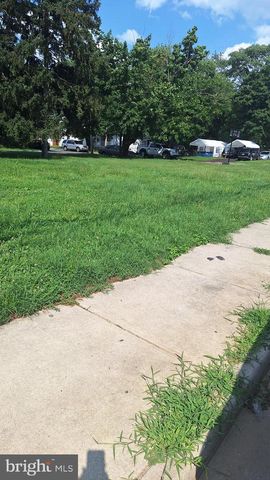 3 WILLIS AVE, Penns Grove, NJ 08069