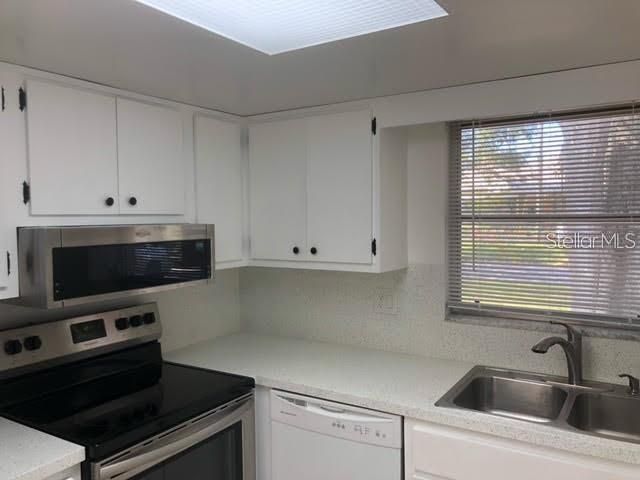 449 JEWELL COURT 3, Belleair Bluffs, FL 33770