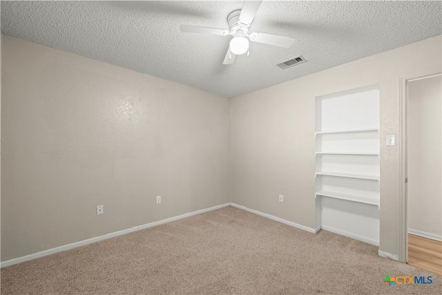307 Wagontrain Circle, Copperas Cove, TX 76522