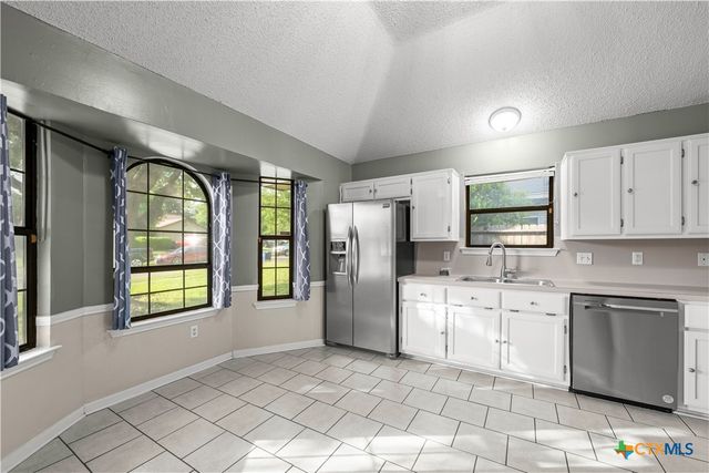 307 Wagontrain Circle, Copperas Cove, TX 76522