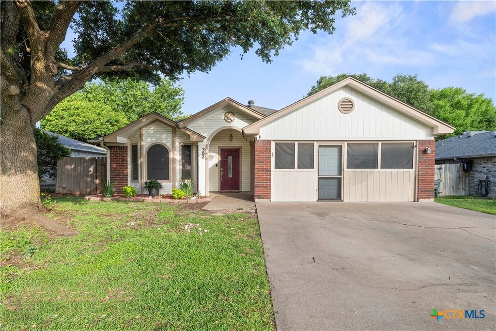 307 Wagontrain Circle, Copperas Cove, TX 76522