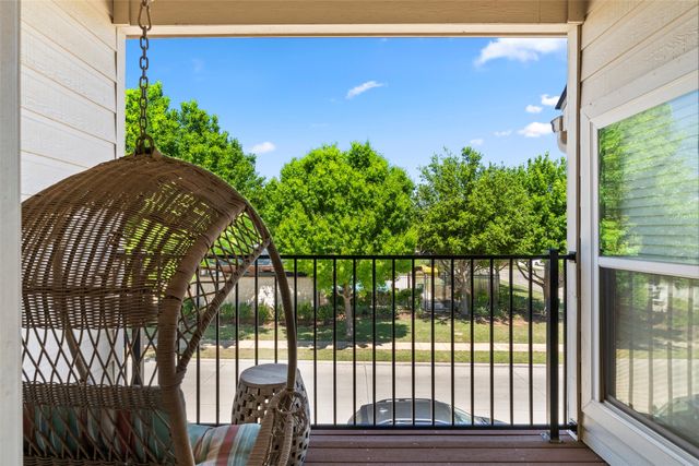 2476 Deer Run, Lewisville, TX 75067