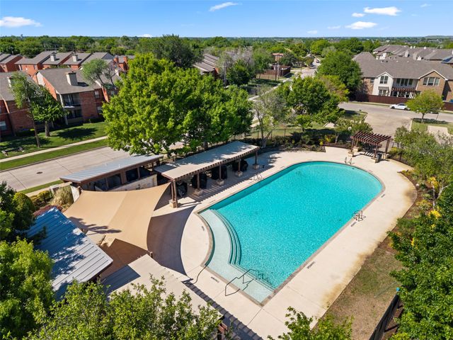 2476 Deer Run, Lewisville, TX 75067