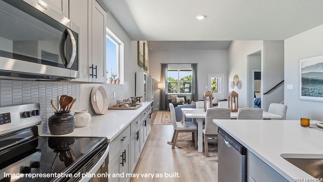 101 Ivy Way, Mico, TX 78056