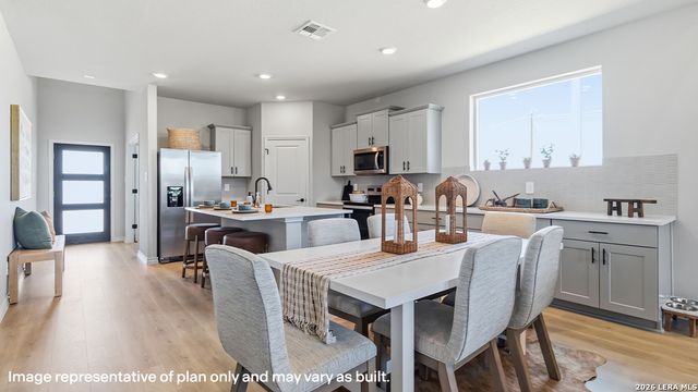 101 Ivy Way, Mico, TX 78056