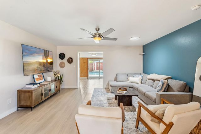 2234 N 74th Way, Scottsdale, AZ 85257