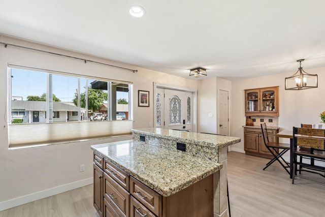2234 N 74th Way, Scottsdale, AZ 85257