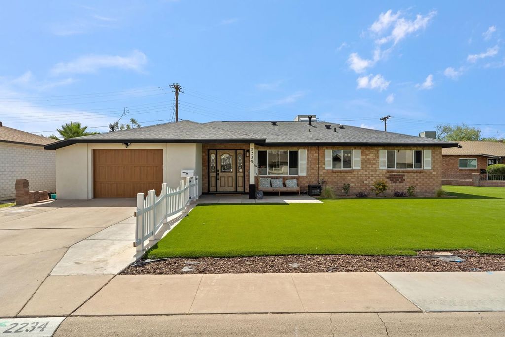 2234 N 74th Way, Scottsdale, AZ 85257