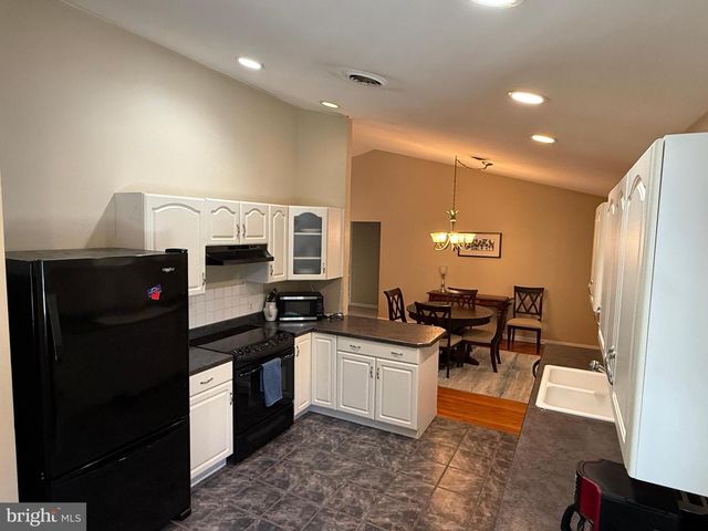 32651 E RIGA DR, Ocean View, DE 19970