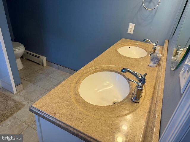 32651 E RIGA DR, Ocean View, DE 19970