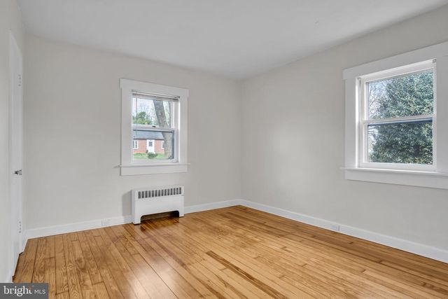 739 PEARL AVE, Manheim, PA 17545