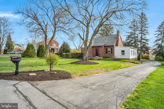 739 PEARL AVE, Manheim, PA 17545