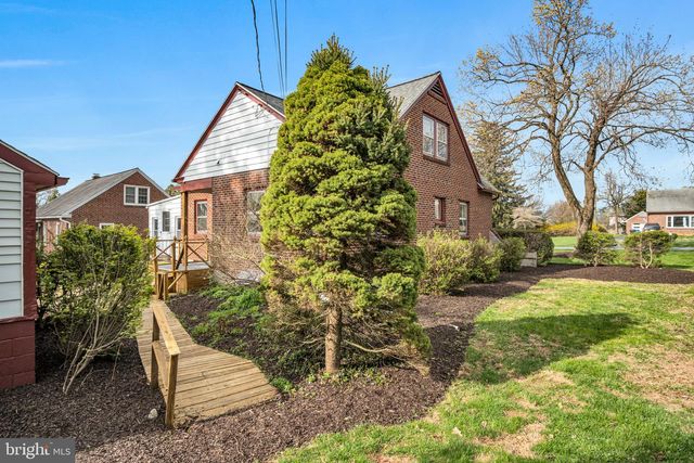 739 PEARL AVE, Manheim, PA 17545