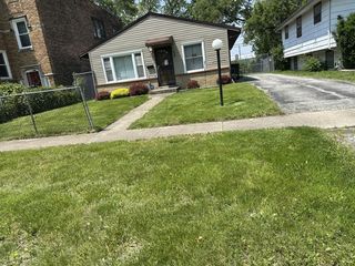 16628 Winchester Avenue, Markham, IL 60428