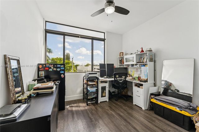 909 NE 16th Ter 4, Fort Lauderdale, FL 33304