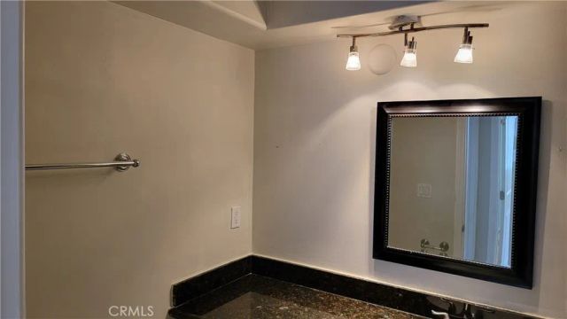 5403 Newcastle Avenue 12, Encino, CA 91316