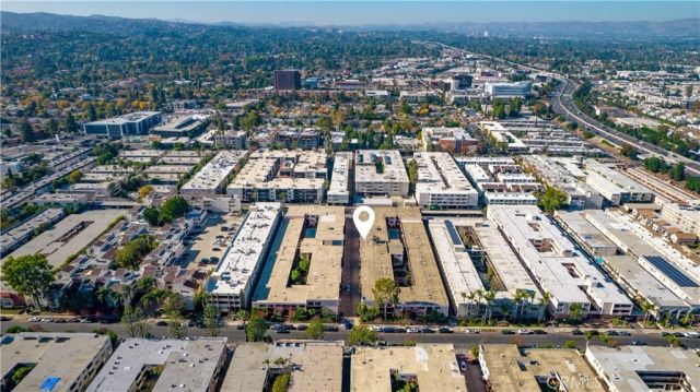 5403 Newcastle Avenue 12, Encino, CA 91316