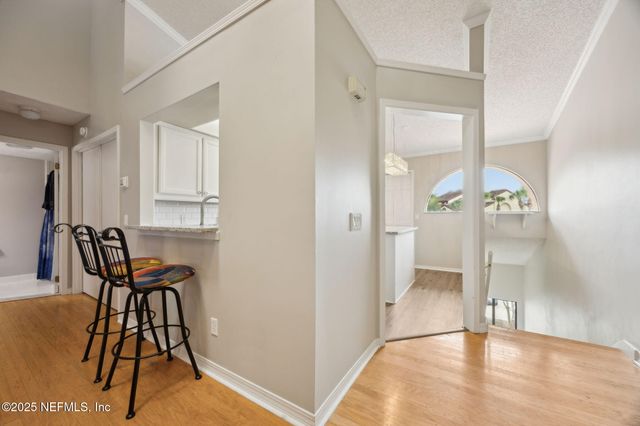 3809 LAVISTA Circle, 229, Jacksonville, FL 32217