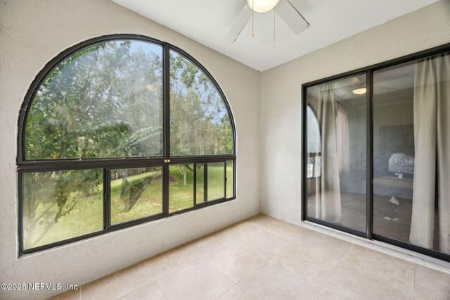3809 LAVISTA Circle, 229, Jacksonville, FL 32217