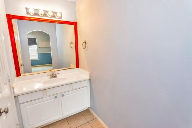 13506 Schumann Trail, Sugar Land, TX 77498