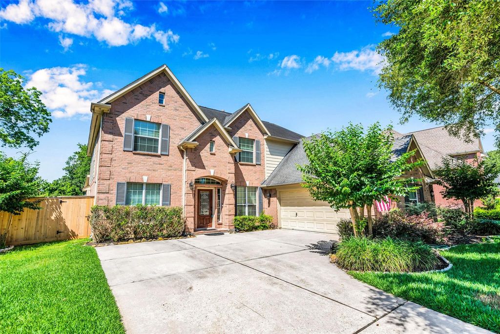 13506 Schumann Trail, Sugar Land, TX 77498