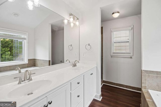 1668 Habershal Road 28, Atlanta, GA 30318