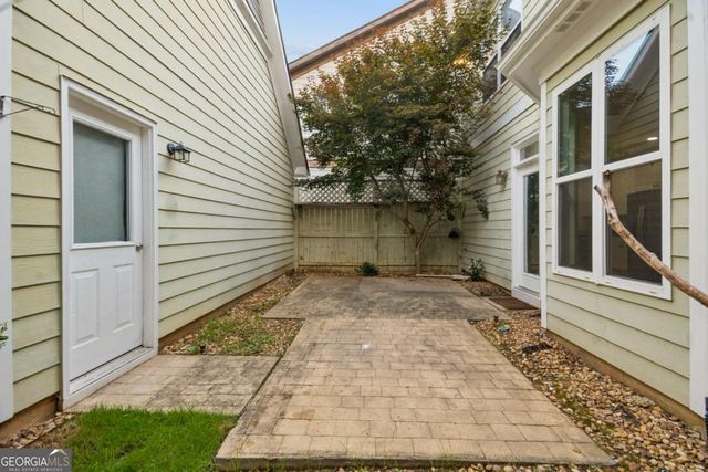1668 Habershal Road 28, Atlanta, GA 30318