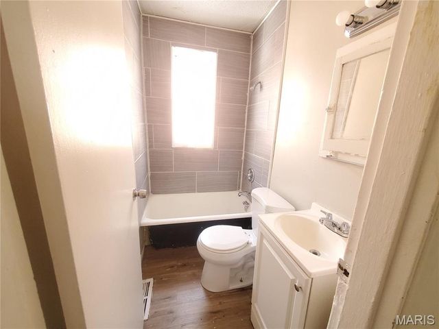 8340 Eton Place, Jennings, MO 63136