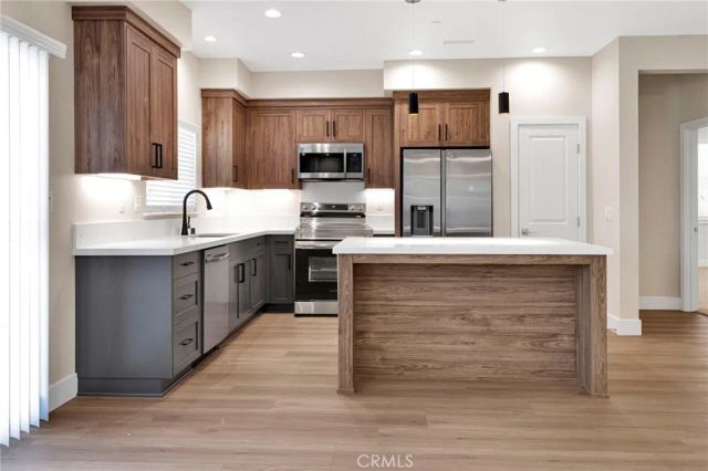 12820 4th Avenue, Victorville, CA 92395