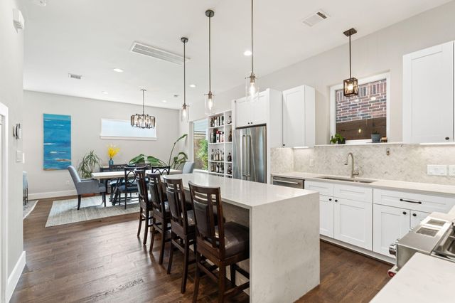 807 Nicholson Street, Houston, TX 77007