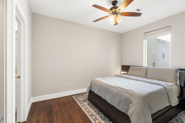 807 Nicholson Street, Houston, TX 77007