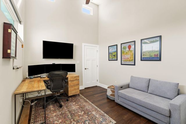 807 Nicholson Street, Houston, TX 77007