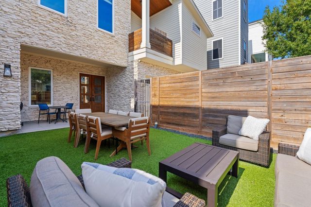 807 Nicholson Street, Houston, TX 77007