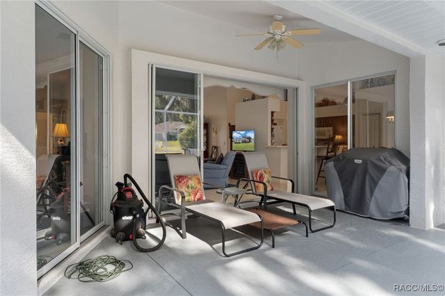 2786 N Canterbury Lake Drive, Hernando, FL 34442