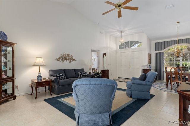 2786 N Canterbury Lake Drive, Hernando, FL 34442